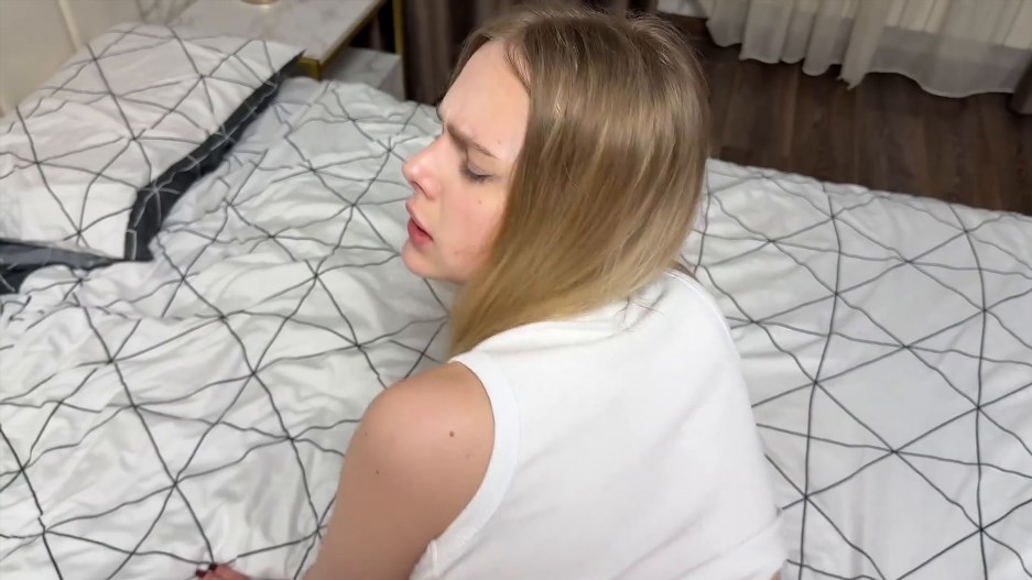 Arisha Mills - My Stepsister's Photos Were Leaked